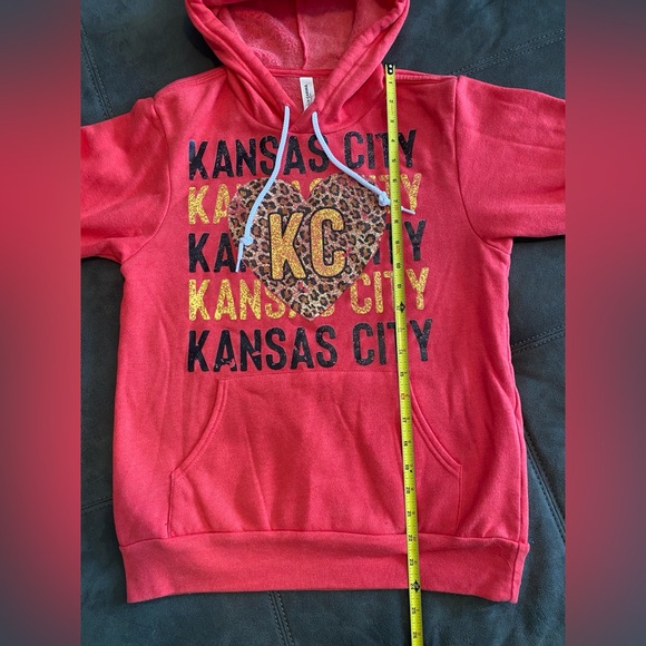 Kansas City Red animal print Hoodie SM - Picture 5 of 6